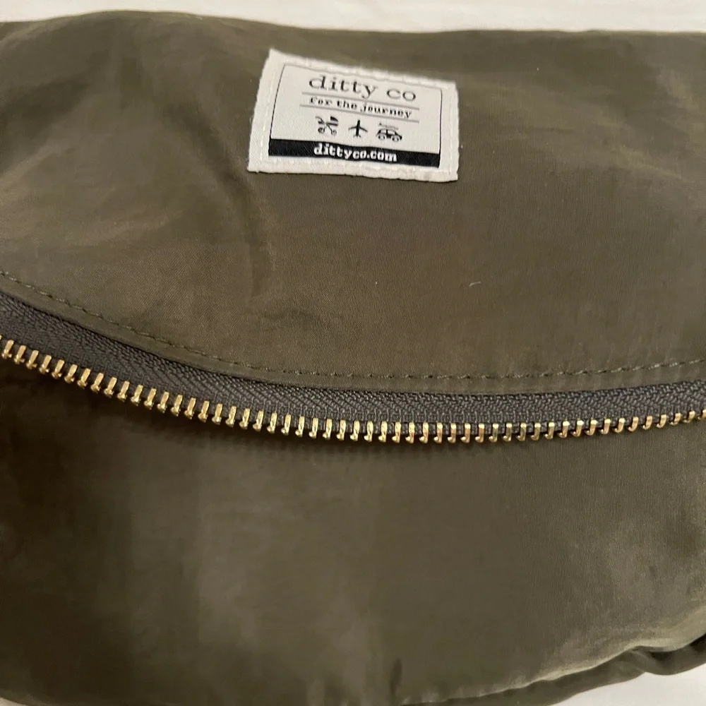 Green Belt Diaper Bag - Picture 9 of 14